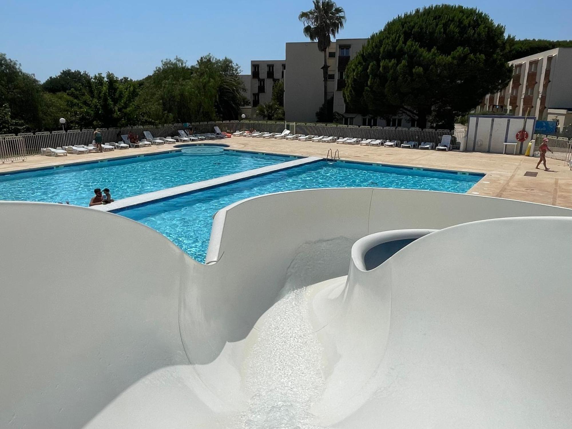 Appartement Plage Piscine Et Tennis Inclus La Londe-les-Maures Exterior photo
