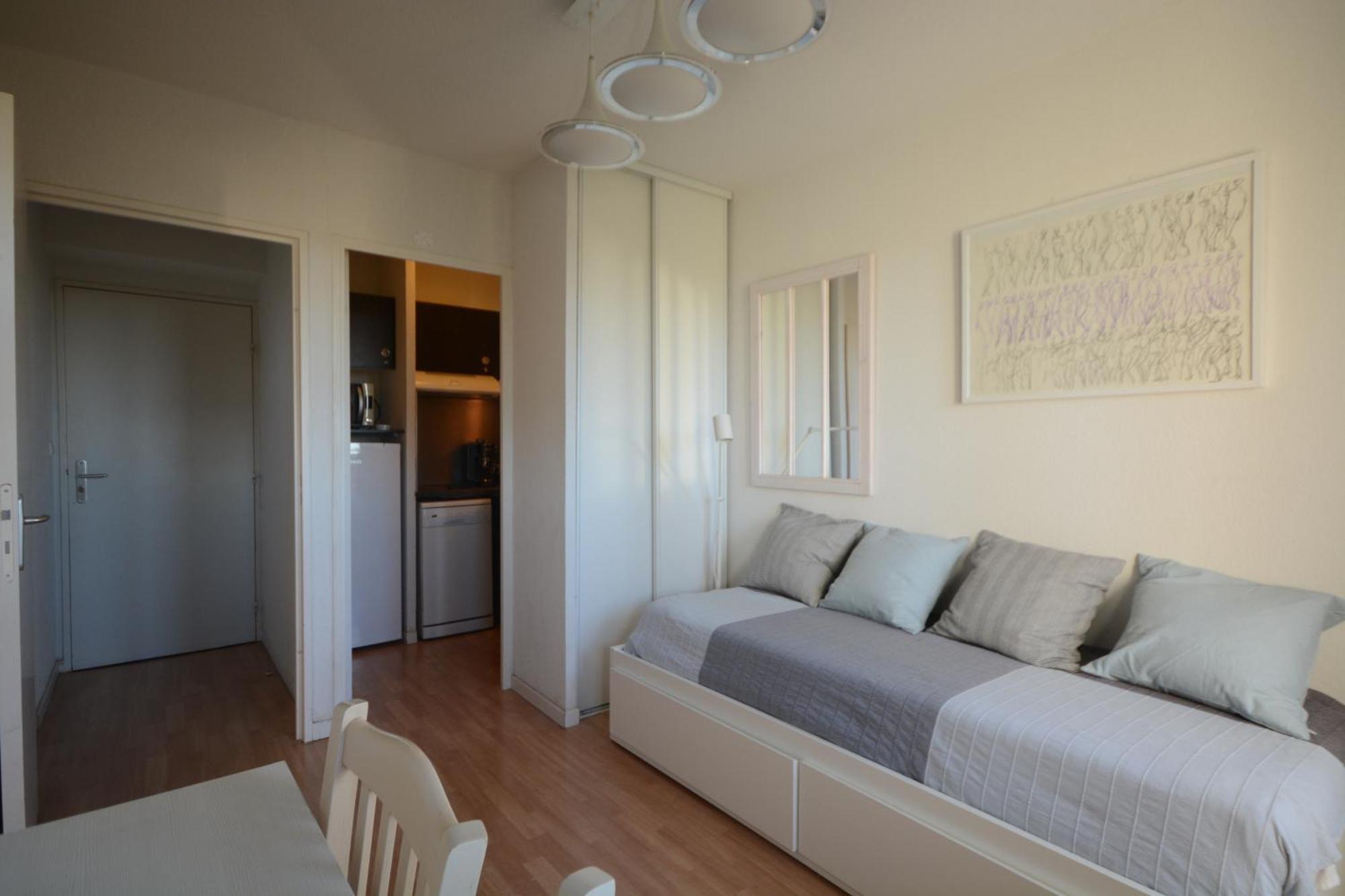 Appartement Plage Piscine Et Tennis Inclus La Londe-les-Maures Exterior photo